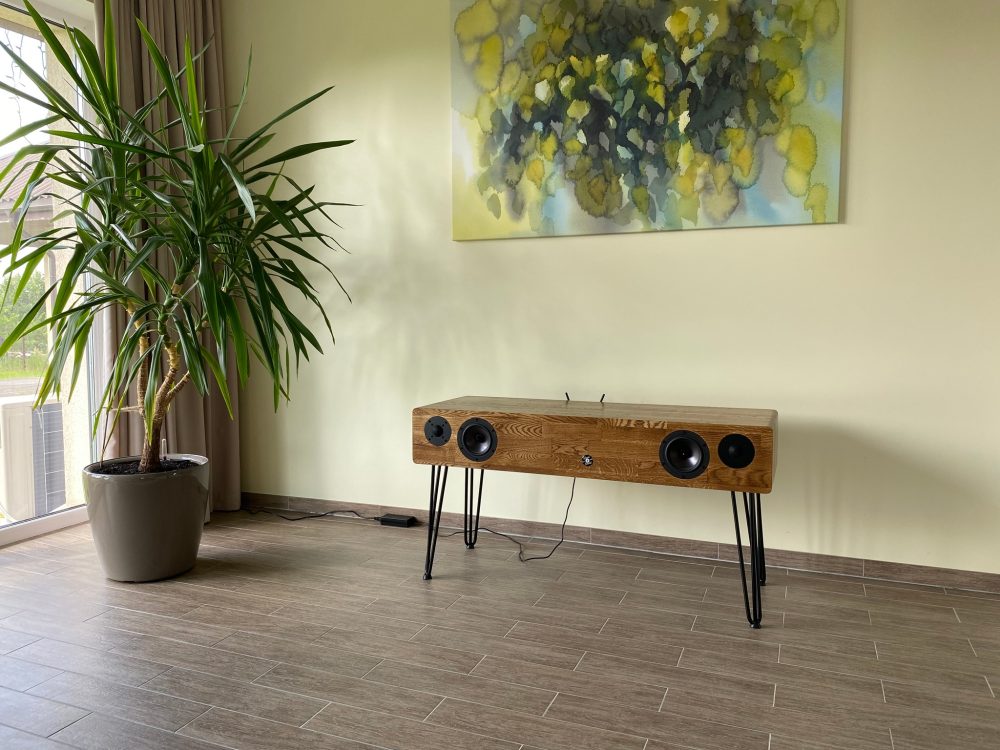 Nestandartinis 2.1 Soundbar'as 06 Wood4Sound I Soundbar | TV komoda | TV staliukas I ranku darbo kolonele