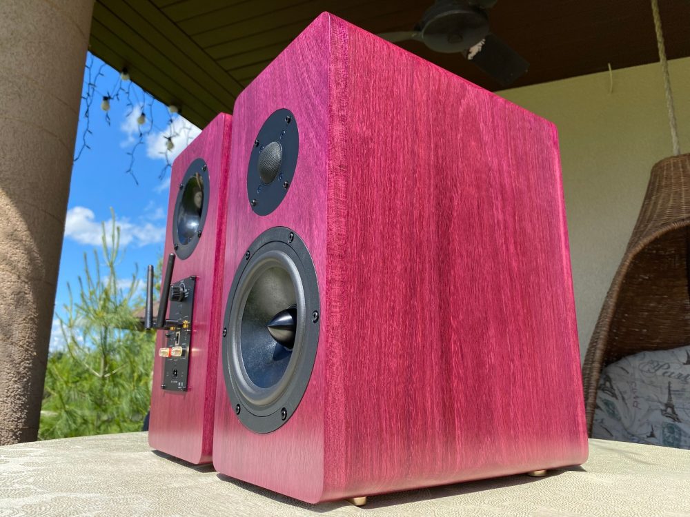 SoundBox Purple Heart 05 Wood4Sound | aktyvios koloneles I bluetooth koloneles | wifi koloneles I ranku darbo koloneles