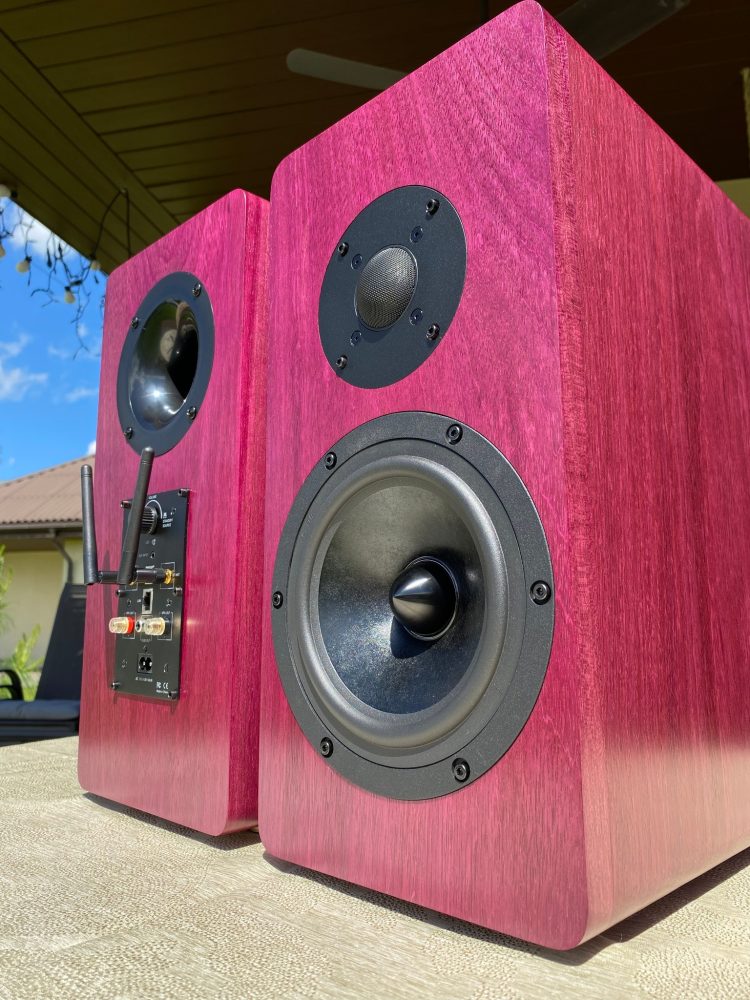 SoundBox Purple Heart 06 Wood4Sound | aktyvios koloneles I bluetooth koloneles | wifi koloneles I ranku darbo koloneles