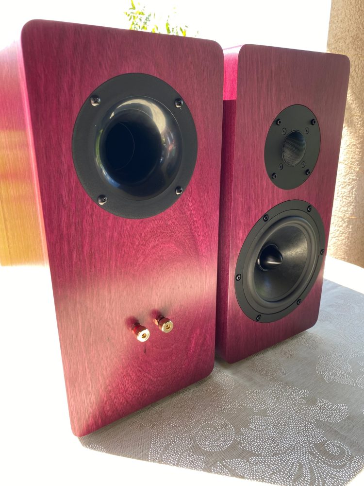 SoundBox Purple Heart 07 Wood4Sound | aktyvios koloneles I bluetooth koloneles | wifi koloneles I ranku darbo koloneles
