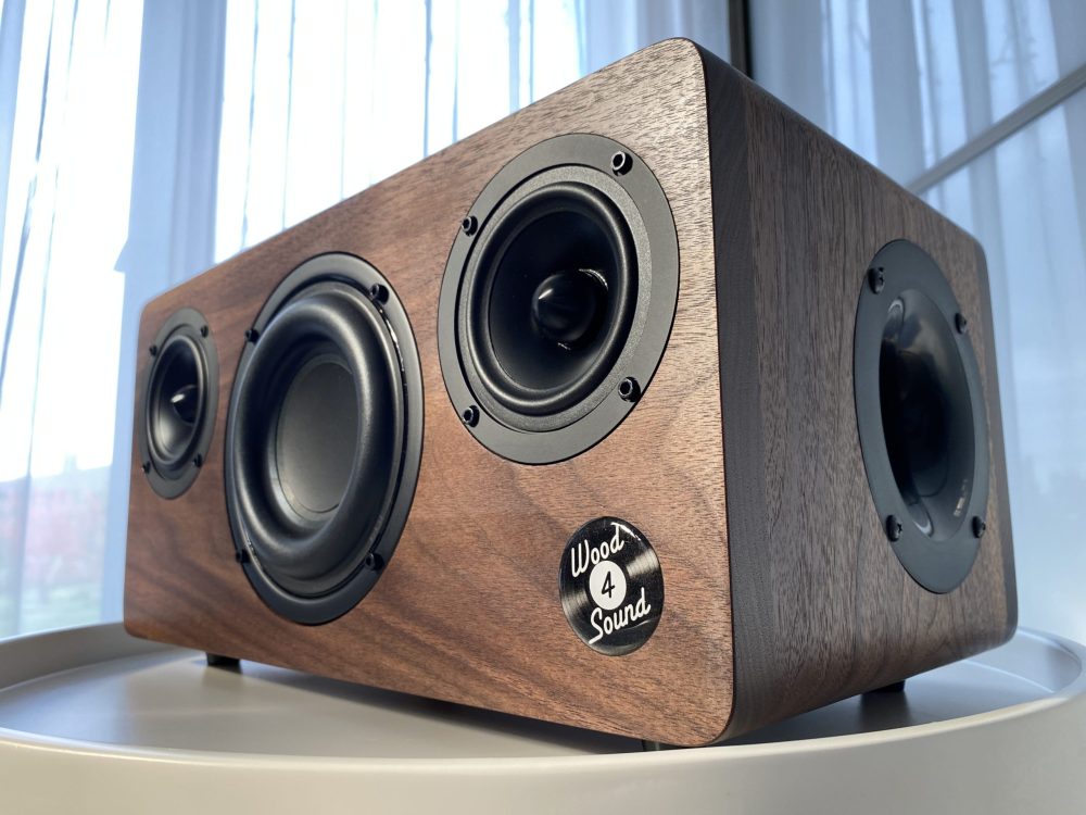 SoundBox 2.1 Mini Walnut 5 Wood4Sound | bluetooth kolonele | ranku darbo kolonele I garso kolonele| nesiojama kolonele